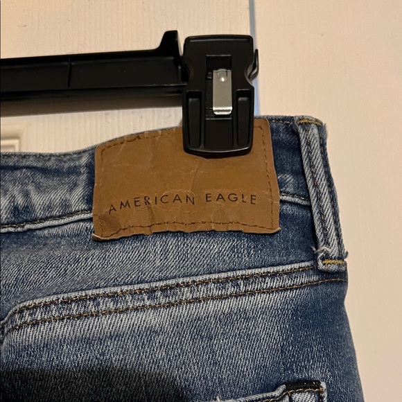 American Eagle Outfitters Men's Ripped Dark Blue Skinny Jeans - Picture 6 of 6